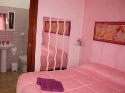 Bed-Breakfast-MessinaBreak-Camera-Rosa-C17