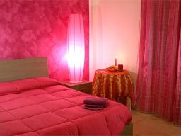 Bed-Breakfast-MessinaBreak-Camera-Fucsia-C4